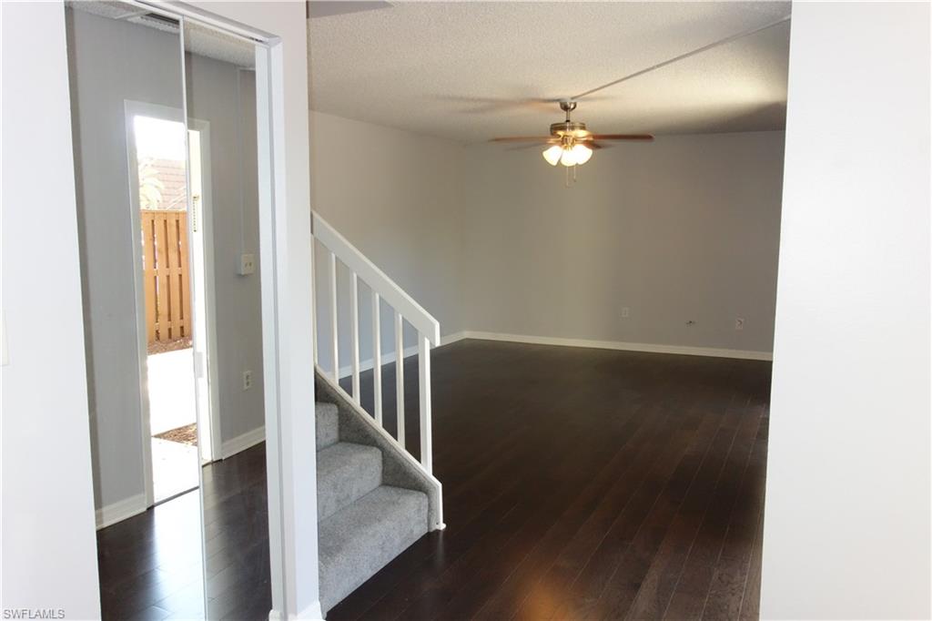 VILLAGE OF CEDARBEND - Residential