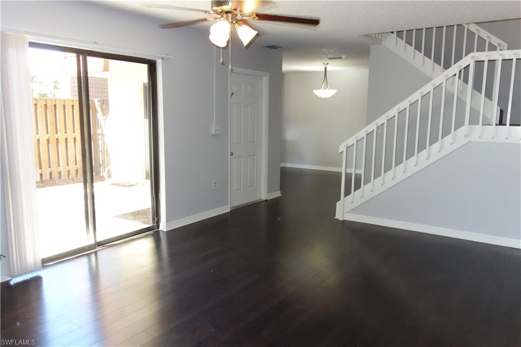 VILLAGE OF CEDARBEND - Residential