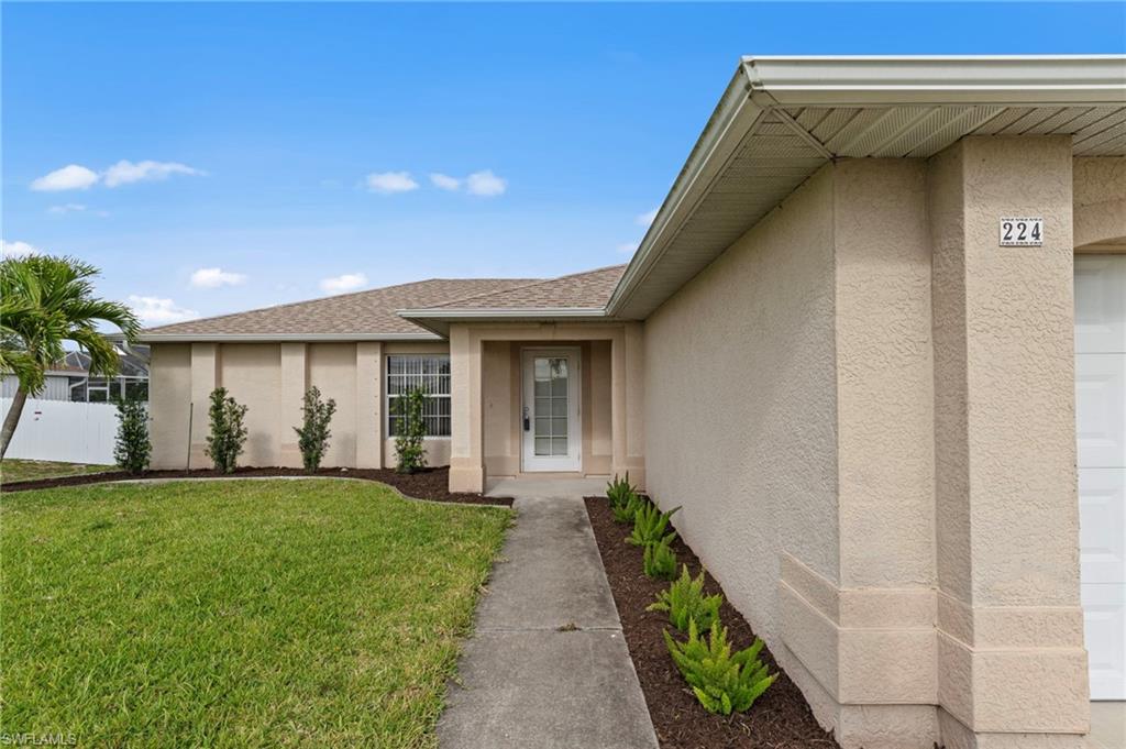 CAPE CORAL - Residential