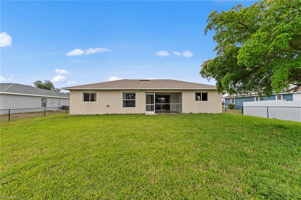 CAPE CORAL - Residential