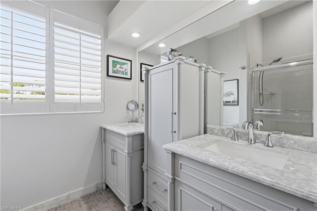 WEST SHORE VILLAS - Residential