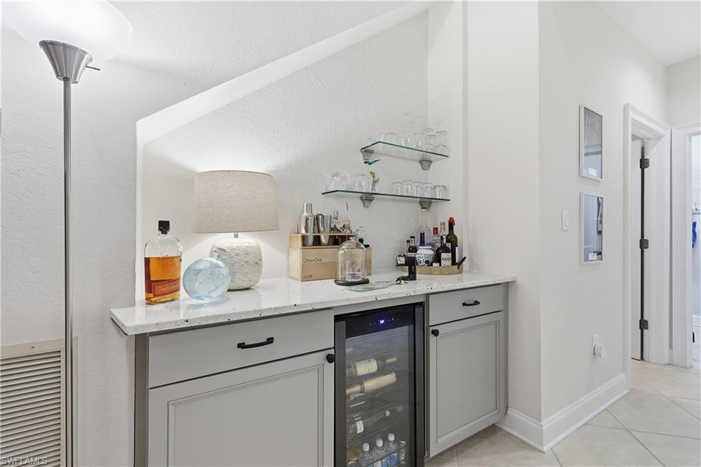 WEST SHORE VILLAS - Residential