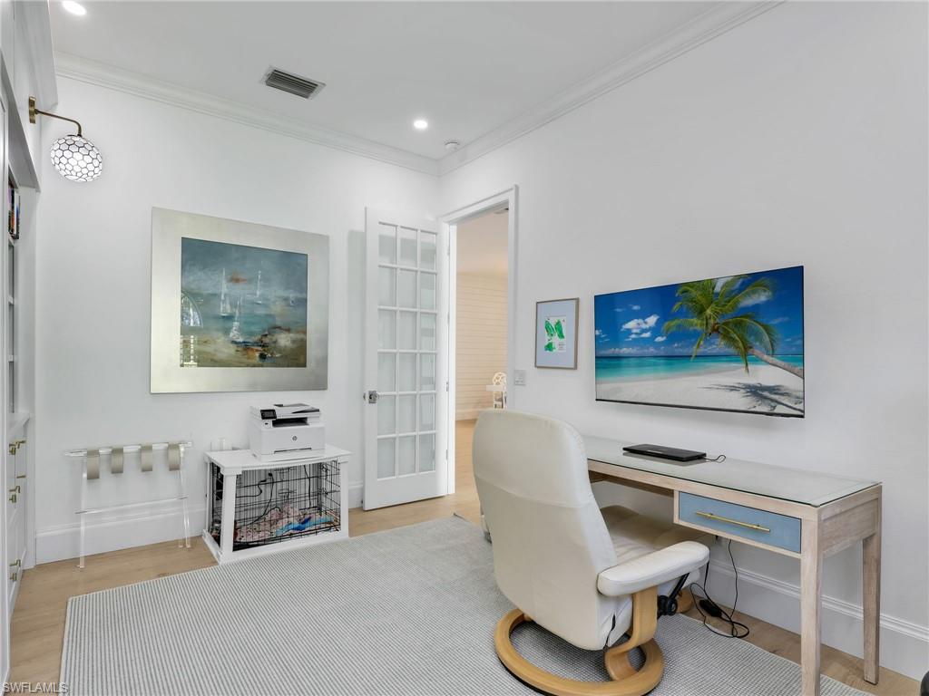 SHEFFIELD VILLAS - Residential