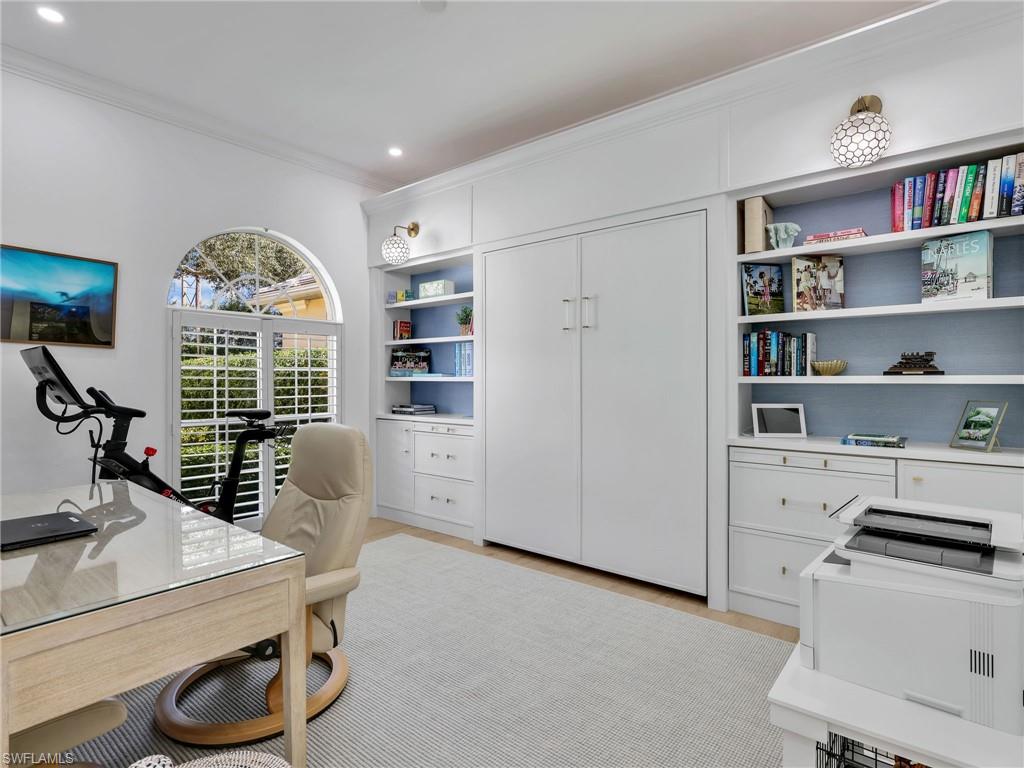 SHEFFIELD VILLAS - Residential