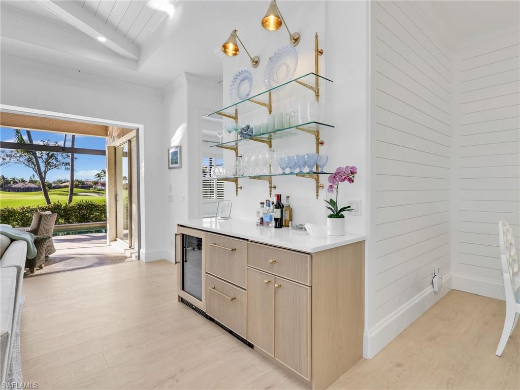 SHEFFIELD VILLAS - Residential