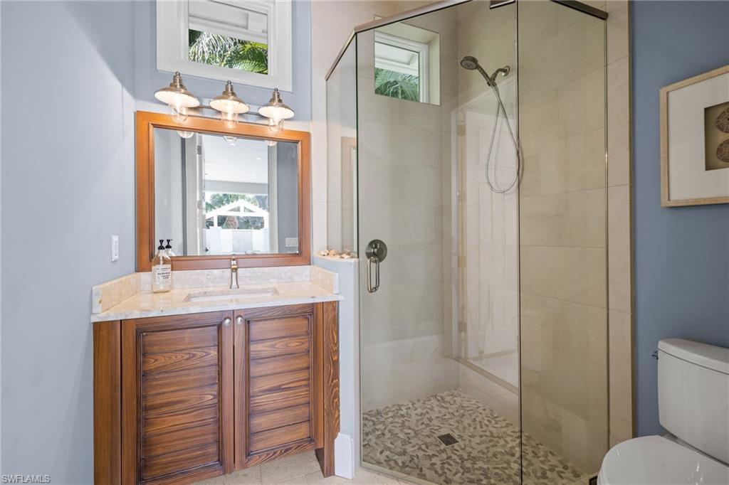 MOORINGS - Residential