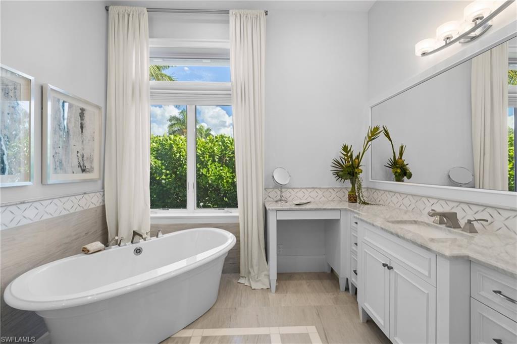 MOORINGS - Residential