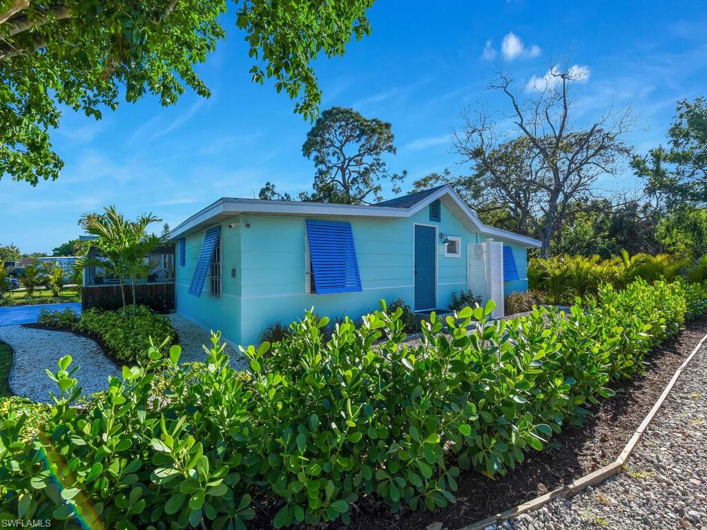 BONITA SPRINGS - Residential
