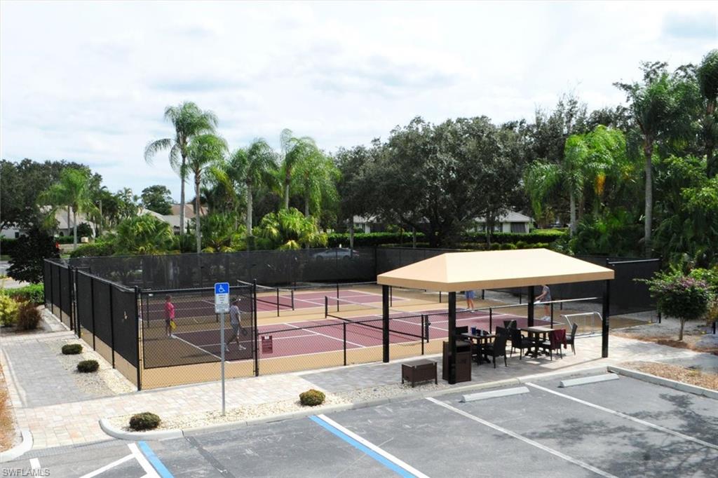 SUMMERWIND - Residential