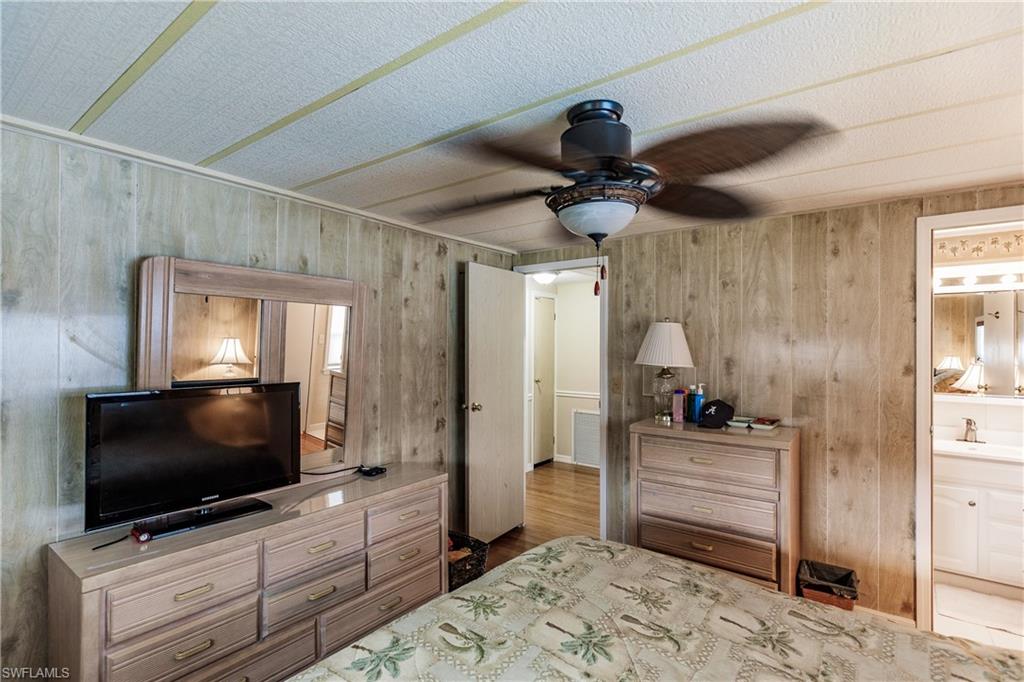 SIX LAKES COUNTRY CLUB - Residential