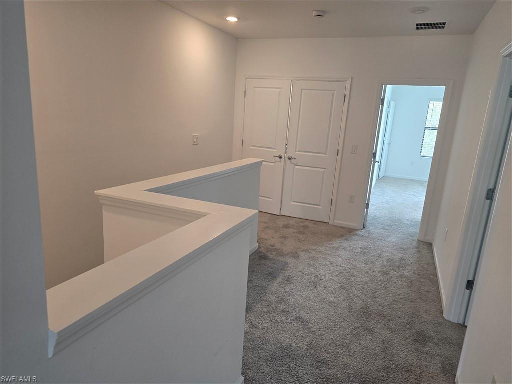 CORAL LAKES - Residential