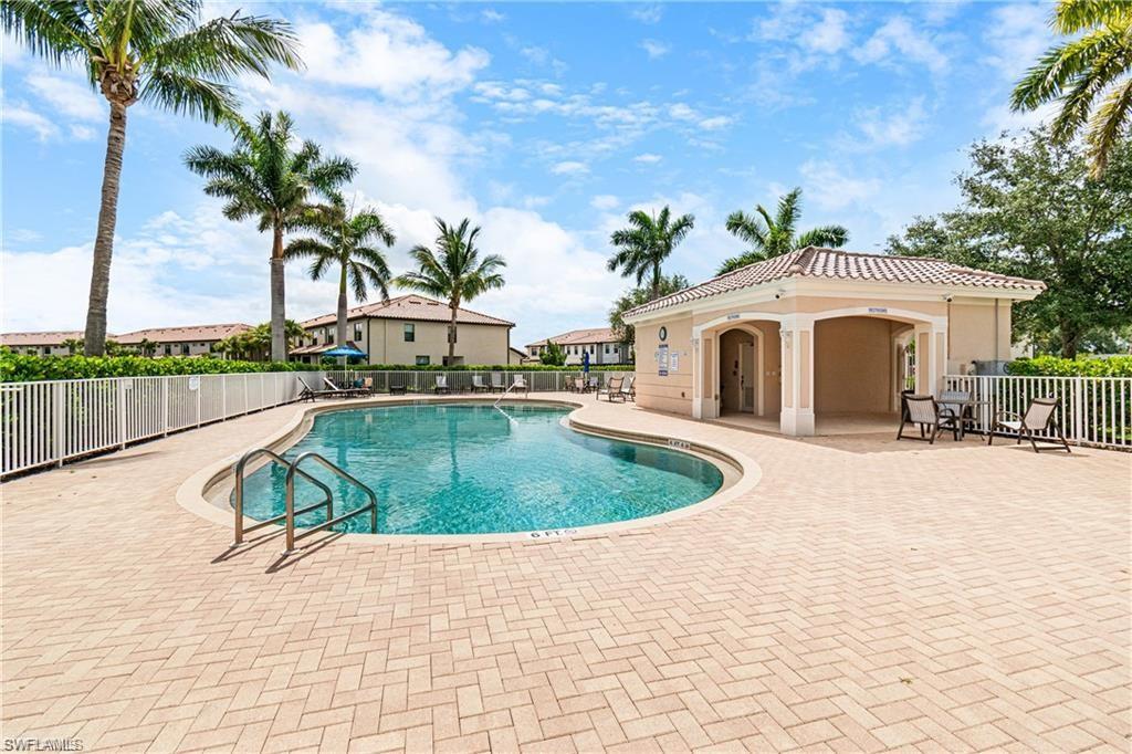 CORAL LAKES - Residential