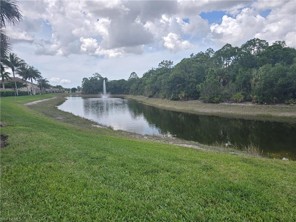 CORAL LAKES - Residential