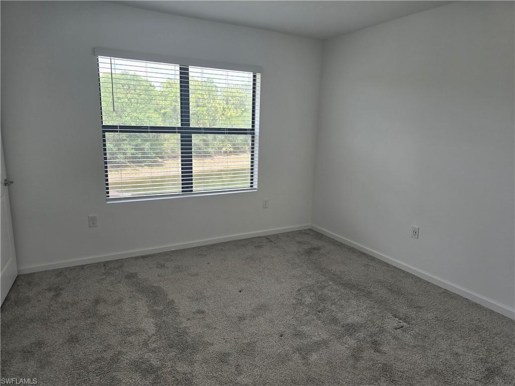 CORAL LAKES - Residential