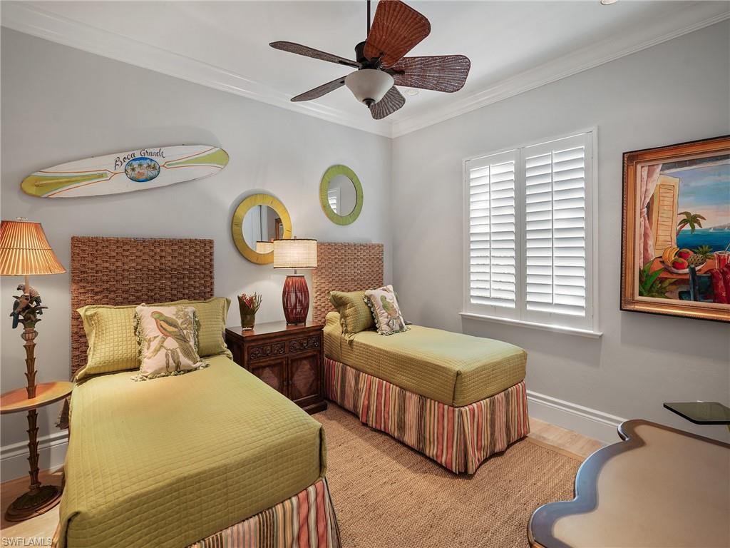 MOORINGS - Residential