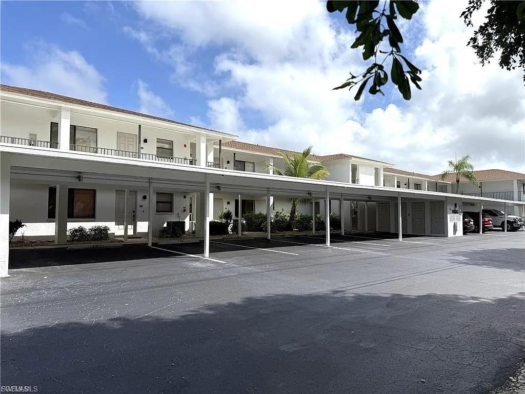VIKING CONDO - Residential Lease