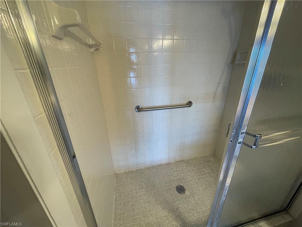 VIKING CONDO - Residential Lease