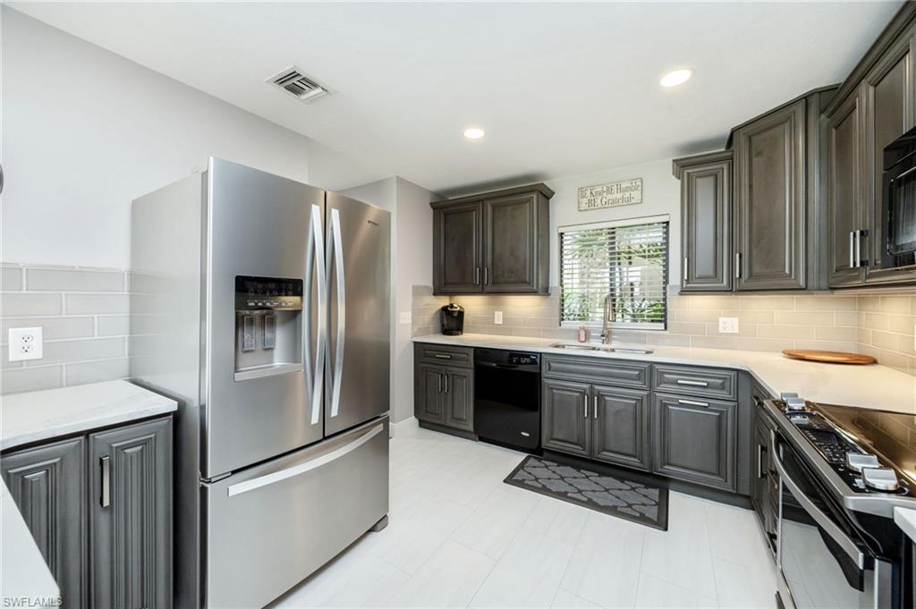 EAGLE CREEK - Residential