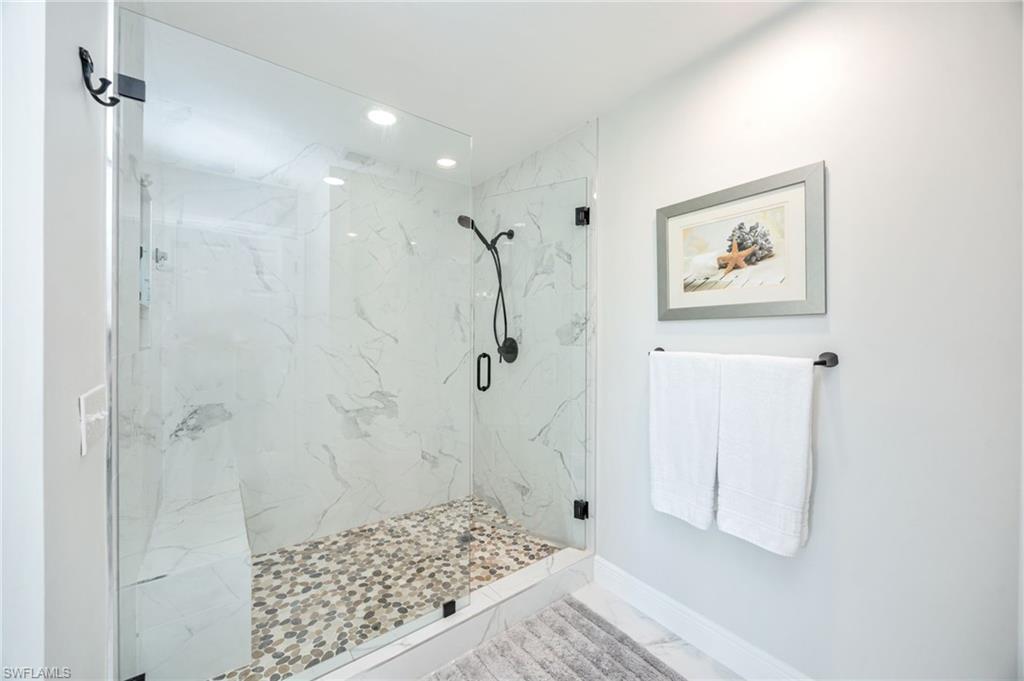 EAGLE CREEK - Residential