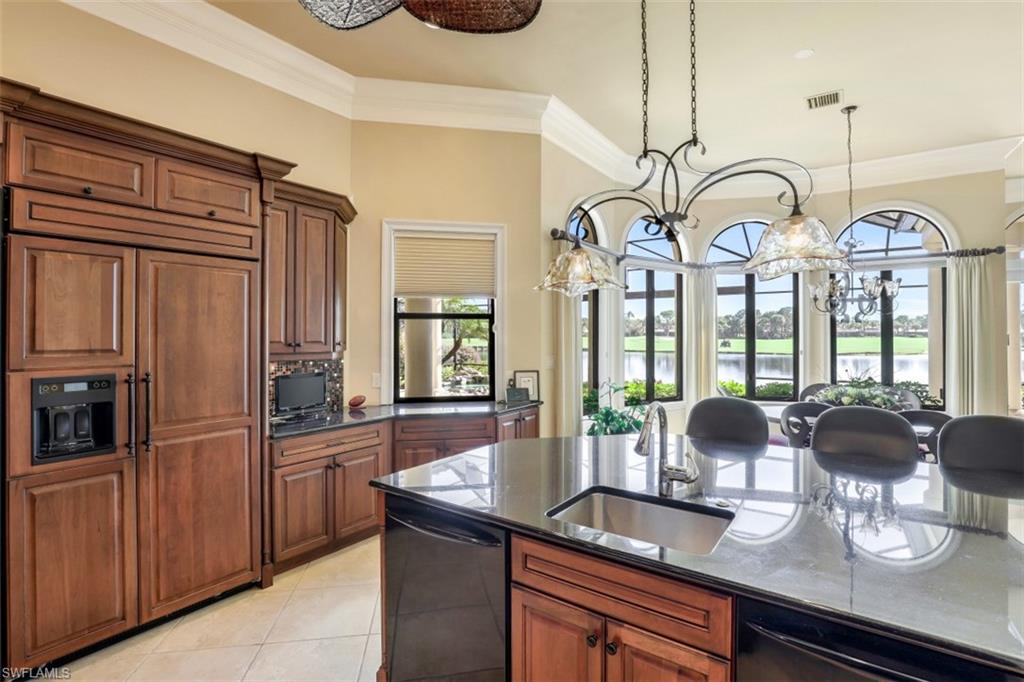 CREEKSIDE - Residential