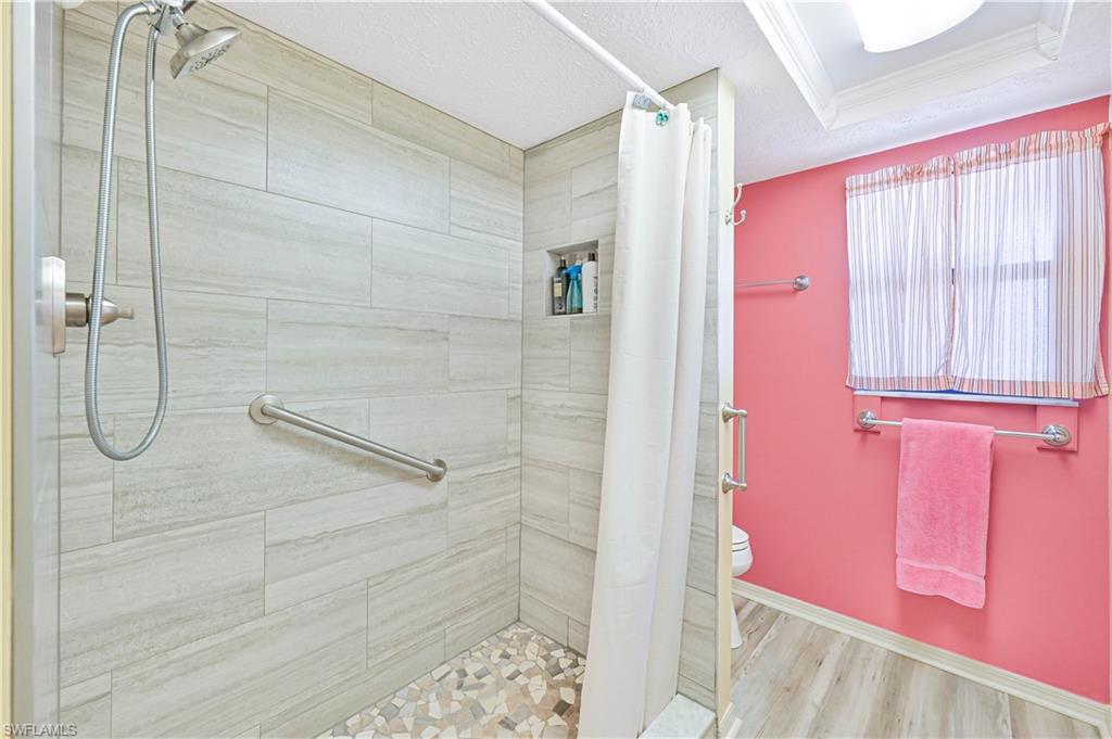 ROYAL VISTA CONDOMINIUM - Residential