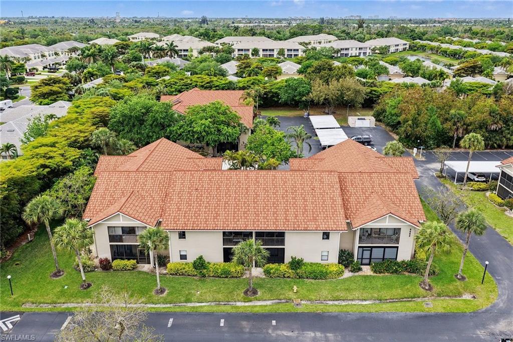 VILLAGES - Residential