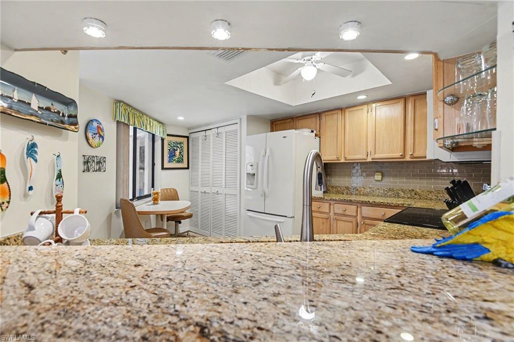 VILLAGES - Residential