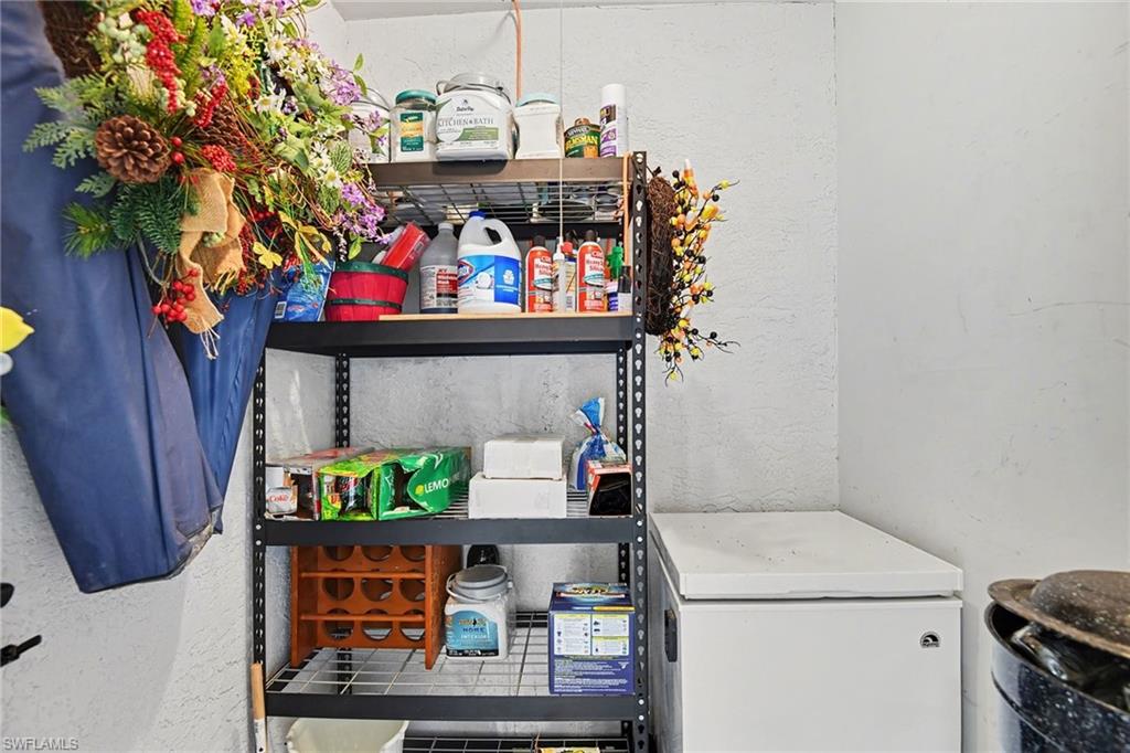 VILLAGES - Residential