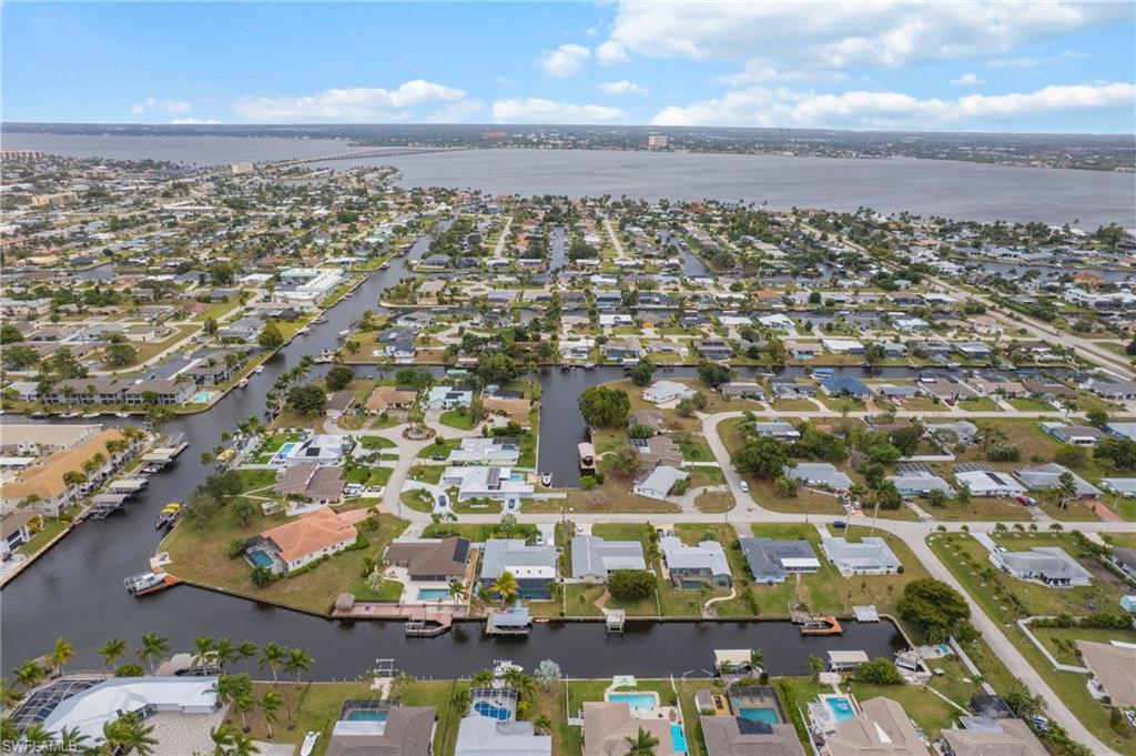 YACHT CLUB - Residential