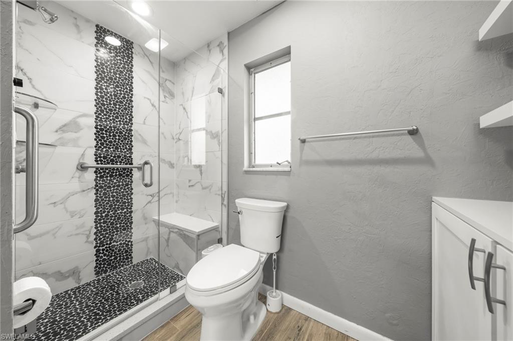 YACHT CLUB - Residential