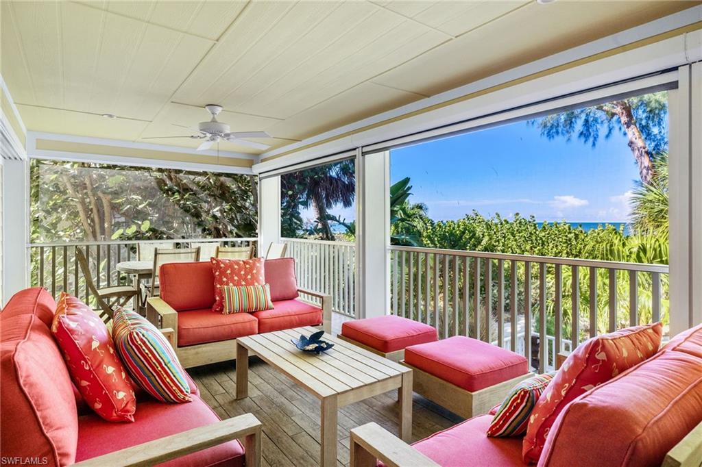 SUNSET CAPTIVA - Residential