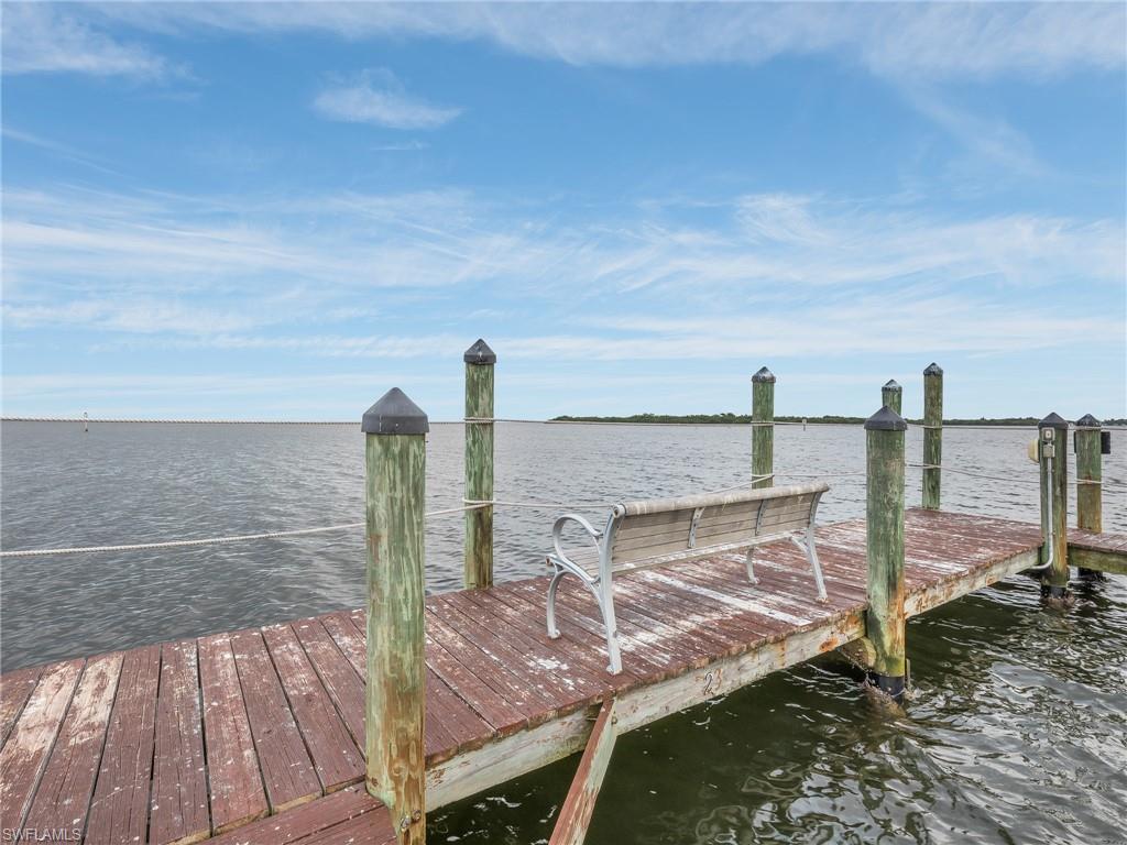 SUNSET CAPTIVA - Residential