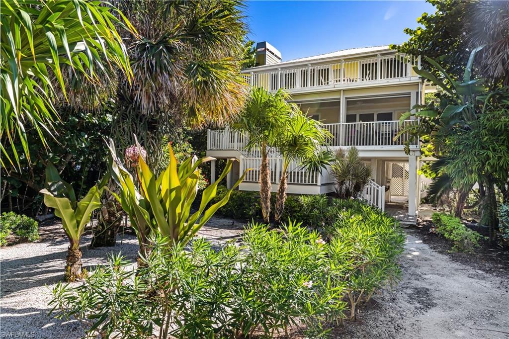 SUNSET CAPTIVA - Residential