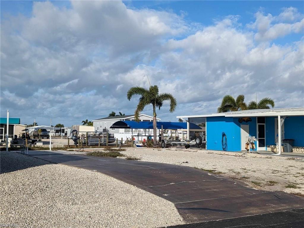 ST JAMES CITY - Land