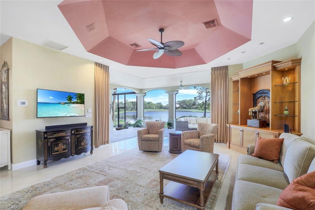 CREEKSIDE - Residential