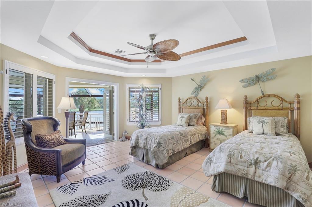 CREEKSIDE - Residential