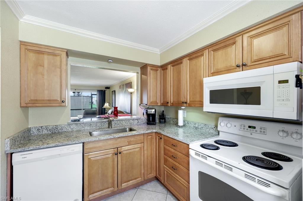 SOUTH POINTE VILLAS CONDO - Residential Lease