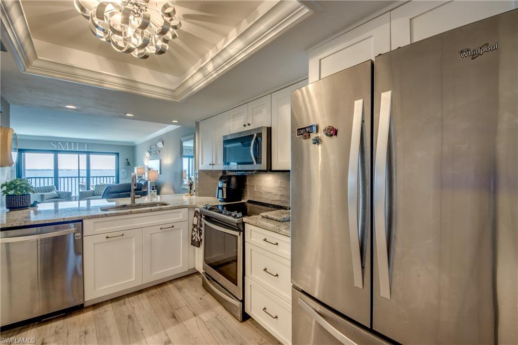 MOORINGS POINT CONDO - Residential