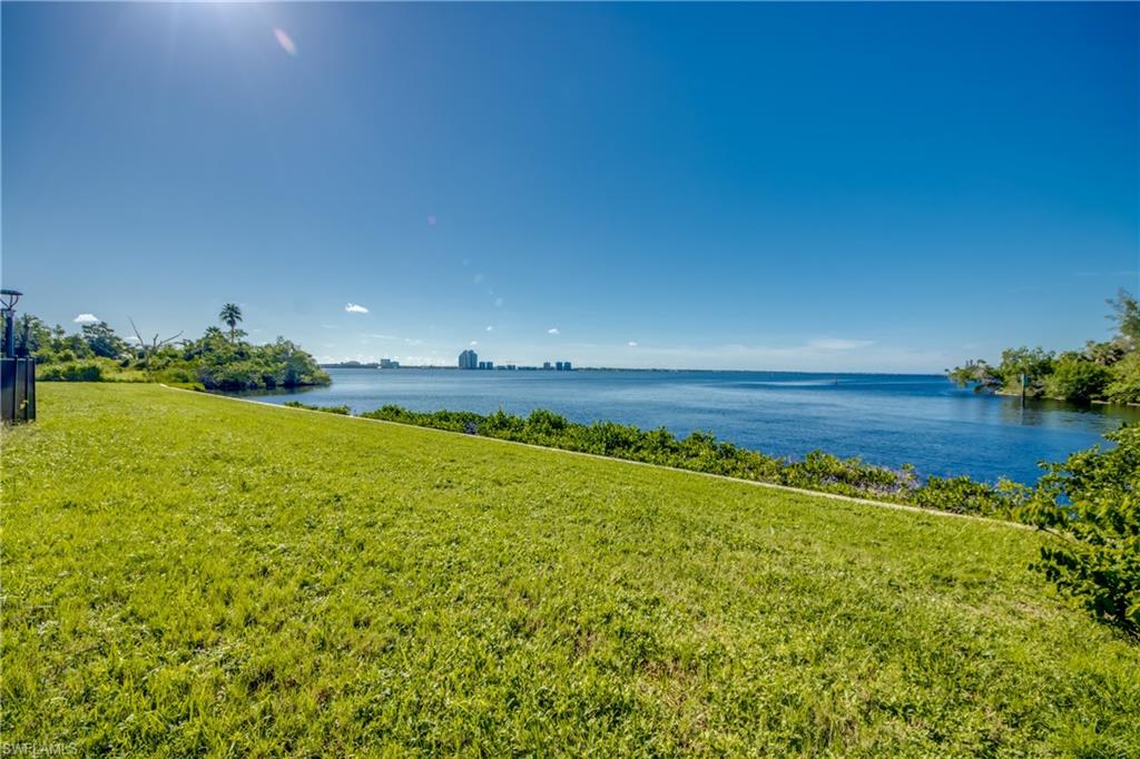 MOORINGS POINT CONDO - Residential