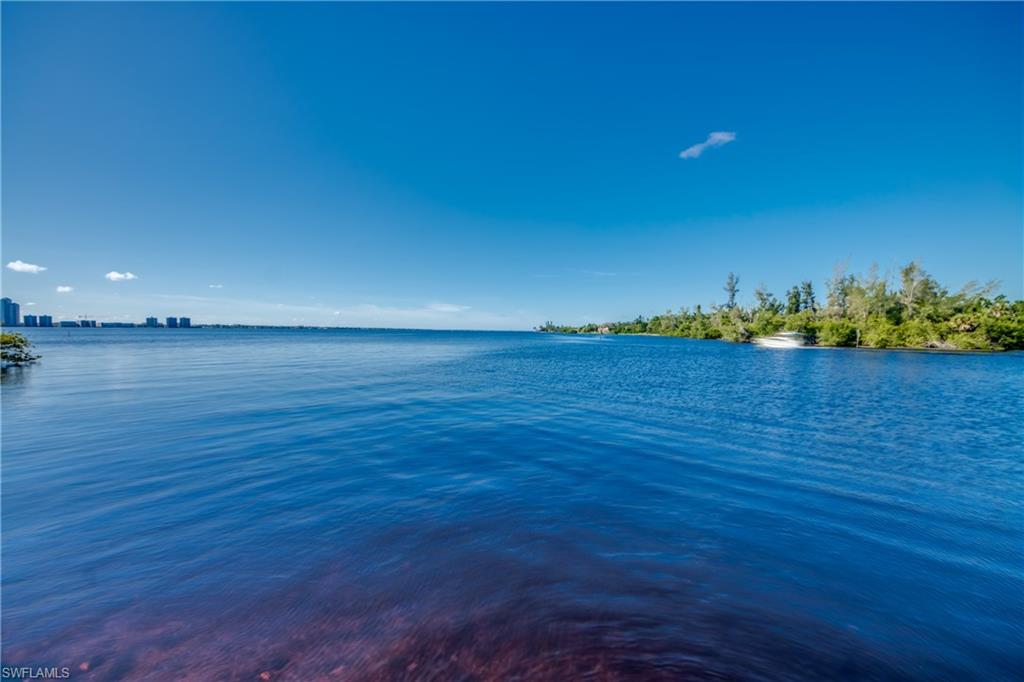 MOORINGS POINT CONDO - Residential