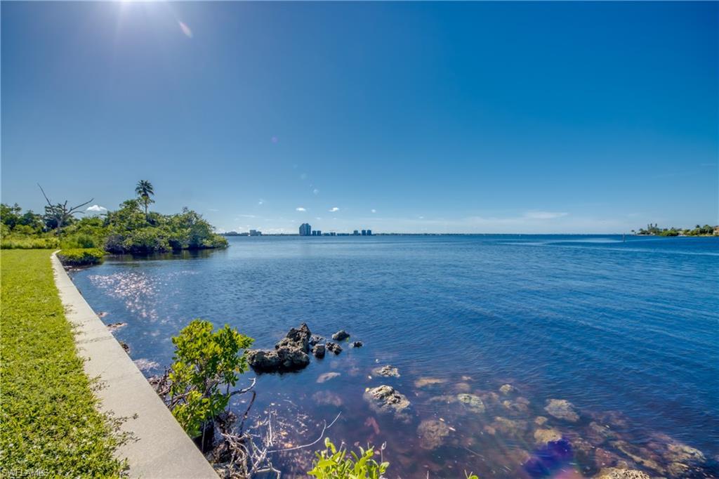 MOORINGS POINT CONDO - Residential