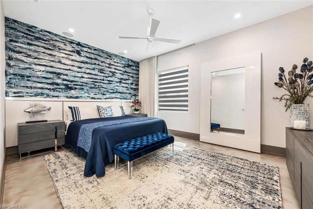 ROYAL HARBOR - Residential