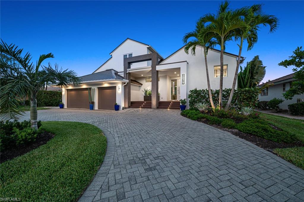 ROYAL HARBOR - Residential