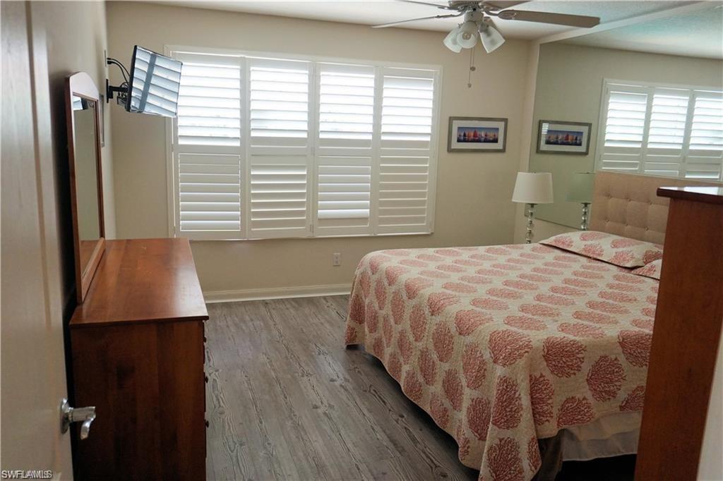 ISLAND WALK - Residential Lease