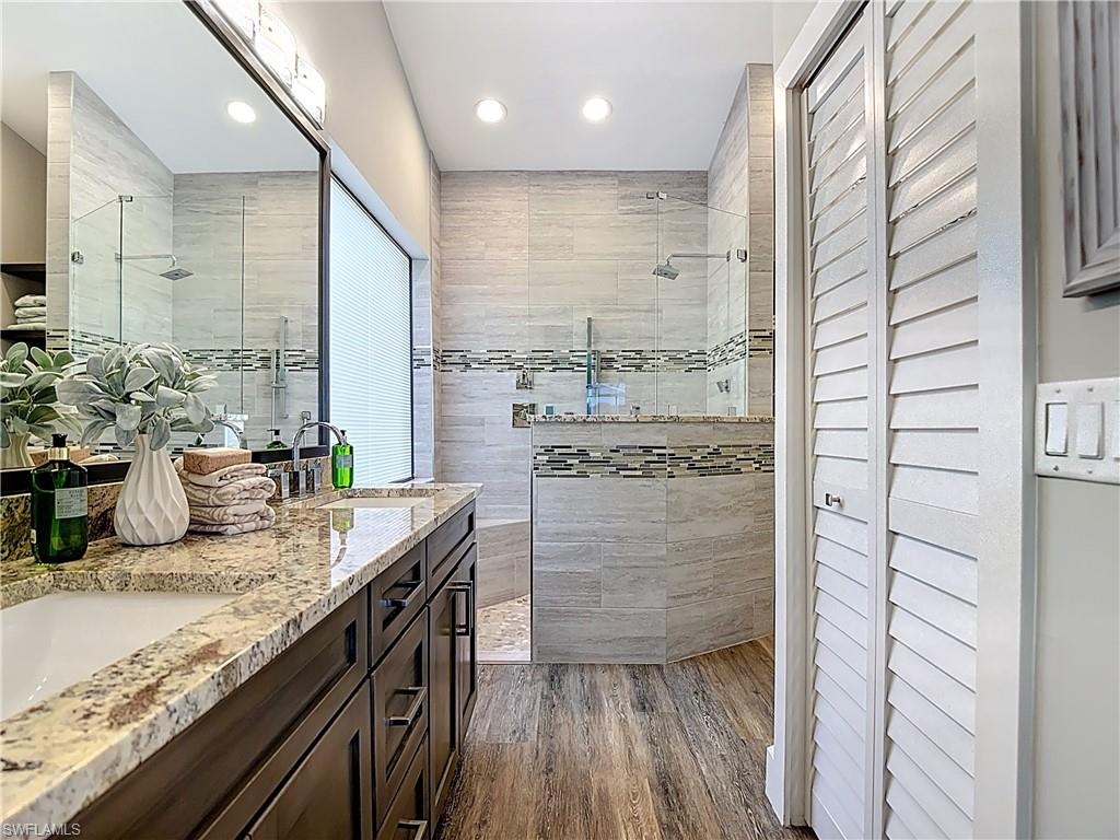 ROYAL PALM GOLF ESTATES - Residential