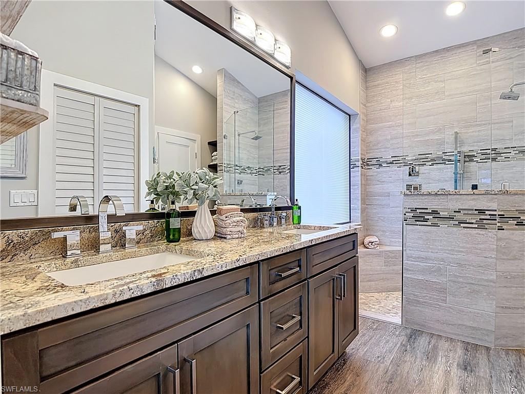 ROYAL PALM GOLF ESTATES - Residential