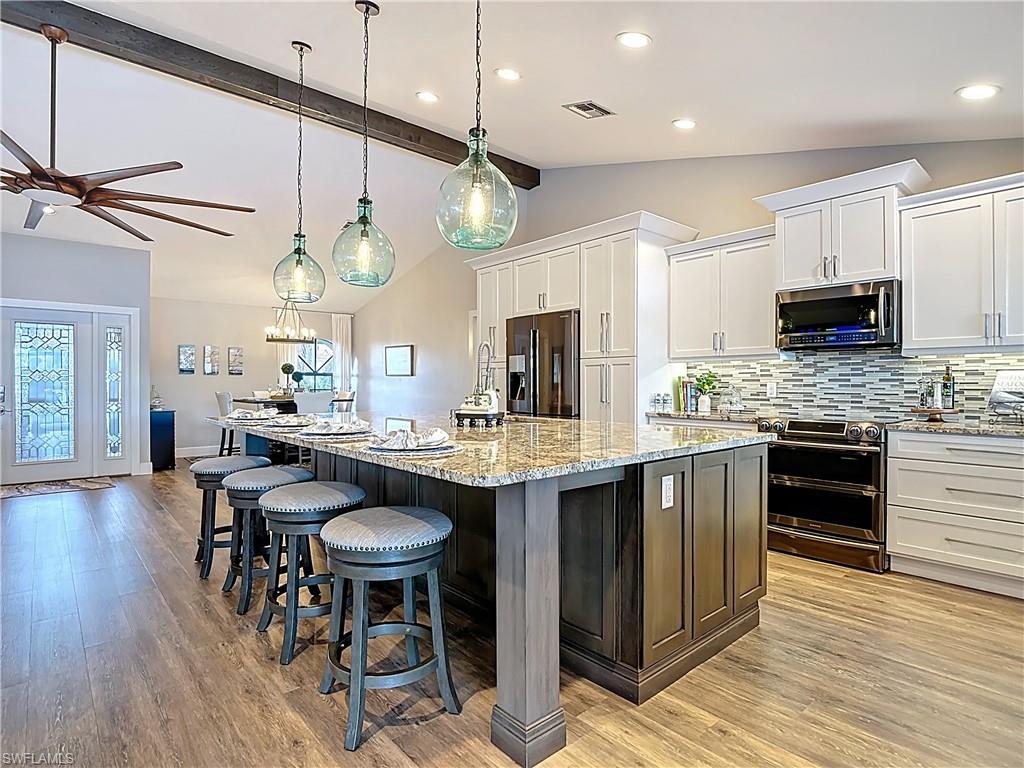 ROYAL PALM GOLF ESTATES - Residential