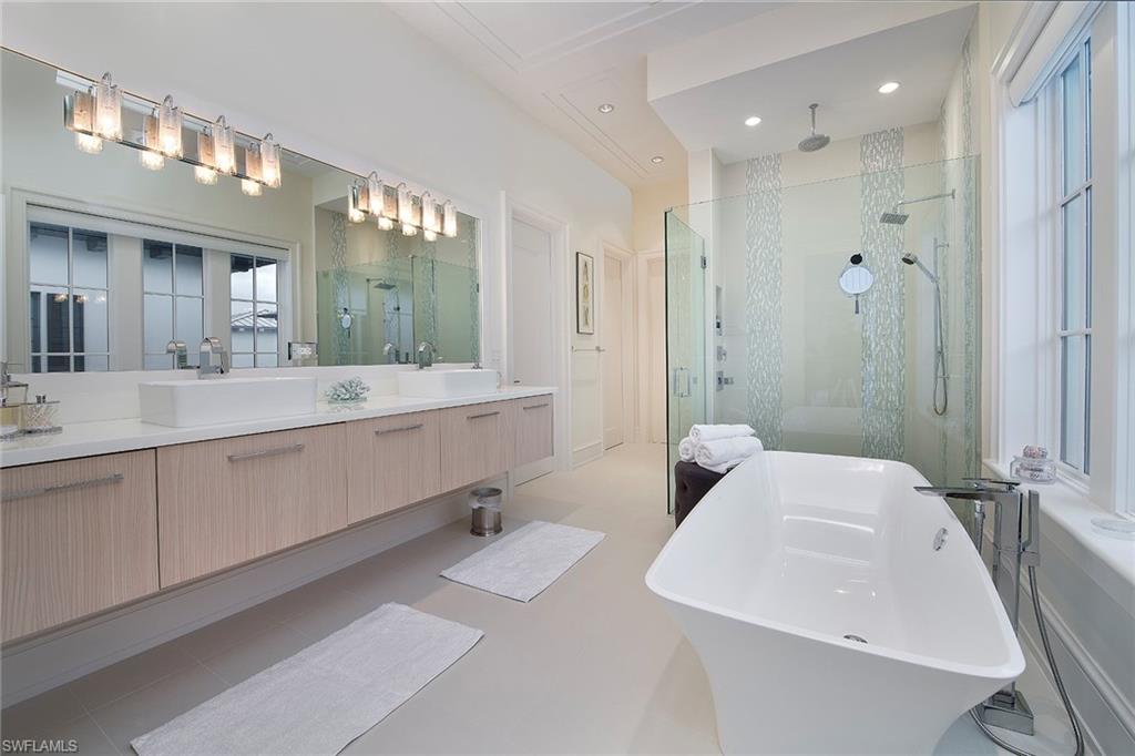 OLDE NAPLES - Residential