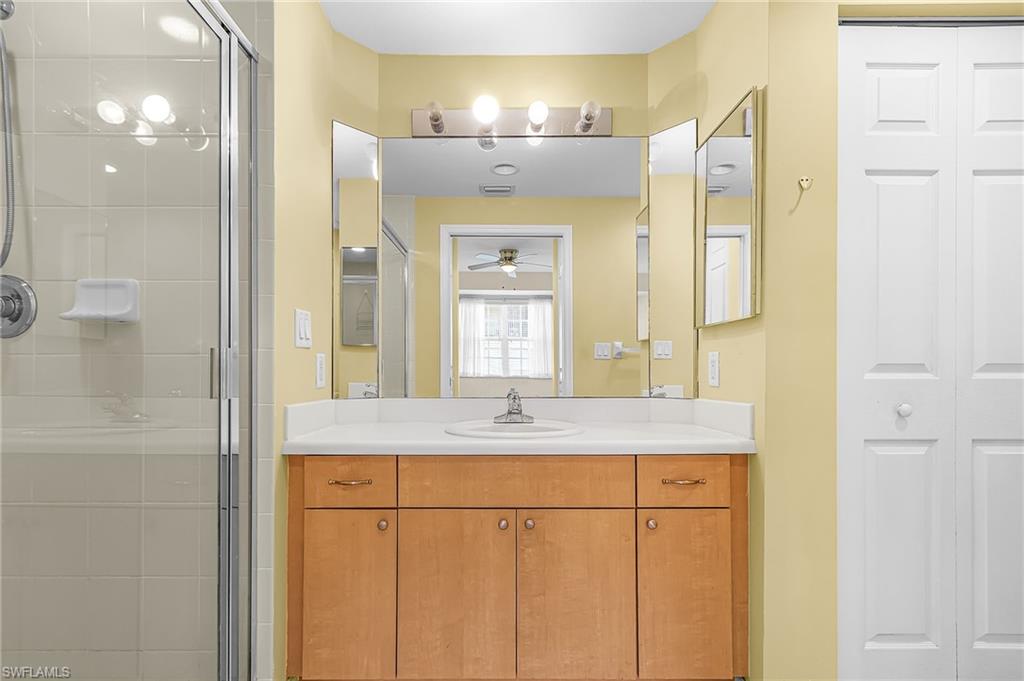 VAN LOON COMMONS - Residential