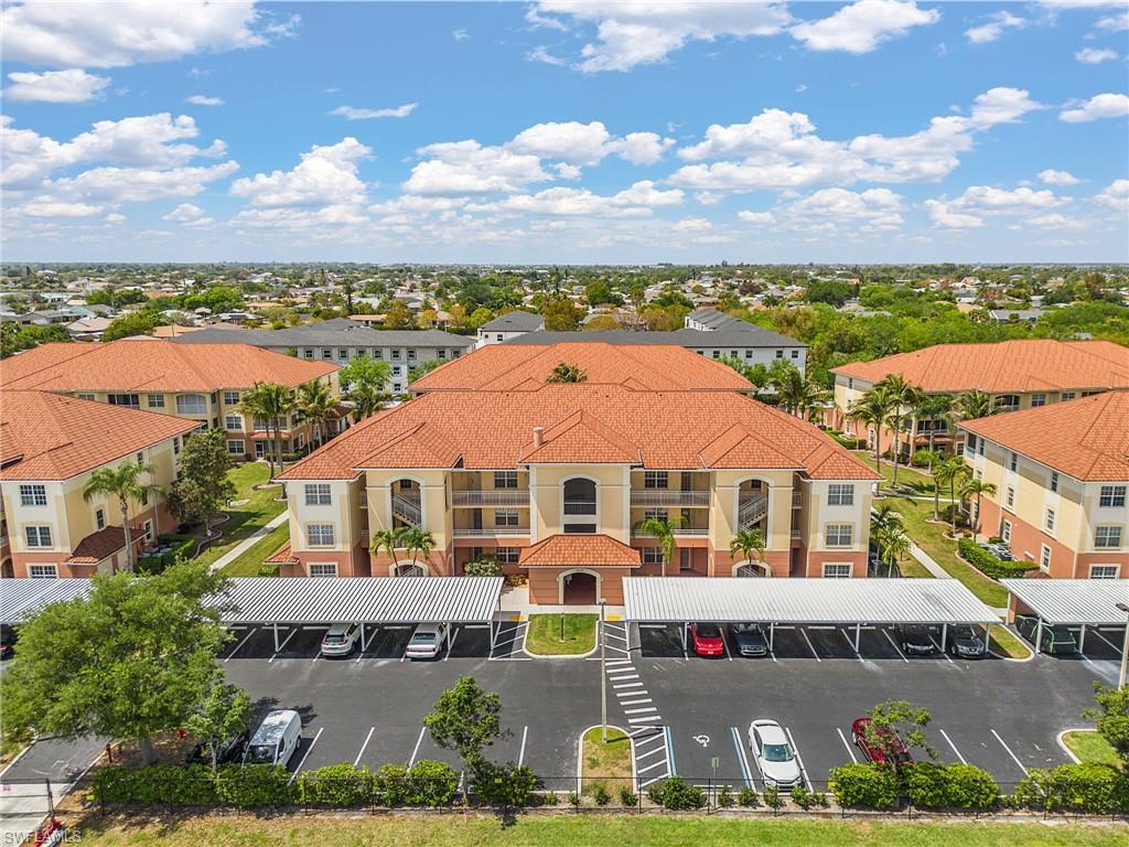 VAN LOON COMMONS - Residential